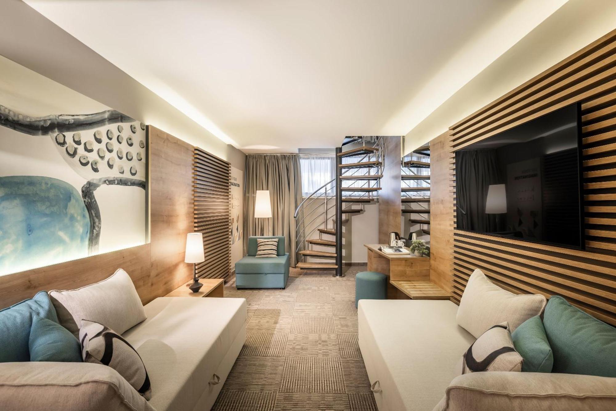Valamar Padova Hotel Banjol Екстериор снимка