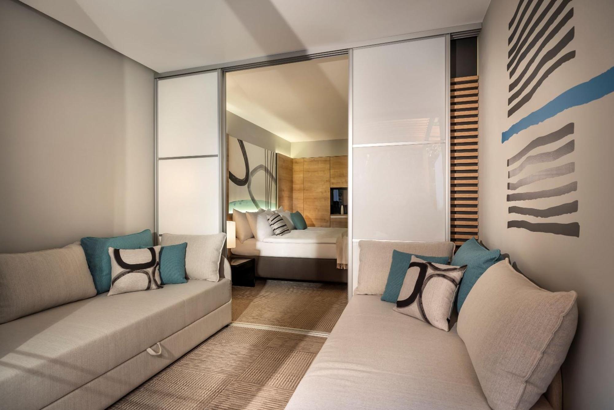 Valamar Padova Hotel Banjol Екстериор снимка